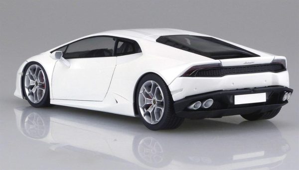 1/24 Lamborghini Huracan LP610-4 Overseas Ed Maketi, Aoshima Model 01382 - Görsel 4