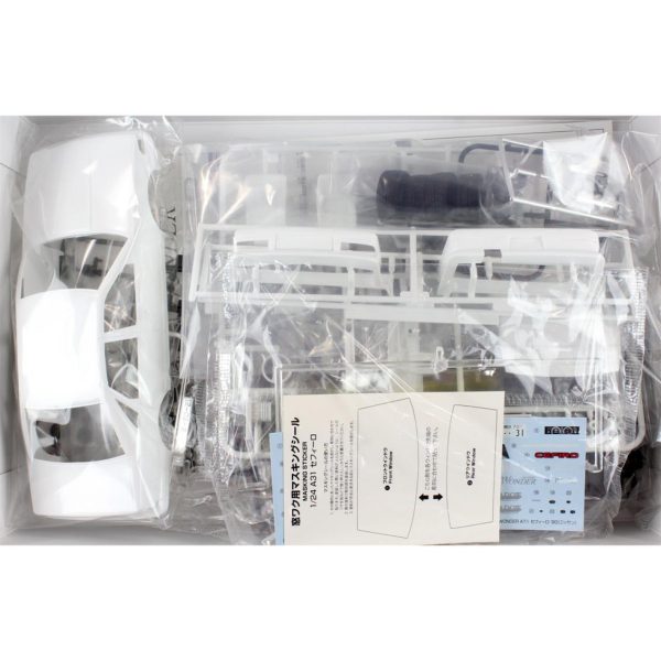 1/24 Wonder A31 Cefiro 90 Nissan Maketi, Aoshima Model 05513 - Görsel 2