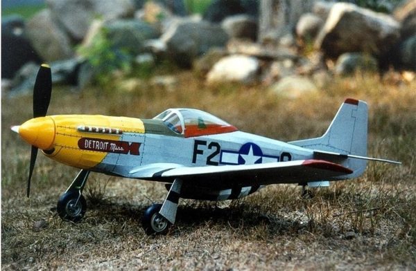 402Lc 1/16 P51-Mustang Model Kit, Laser Cut - Görsel 2