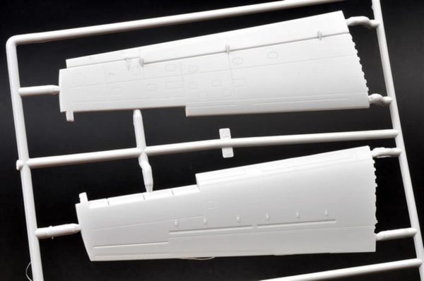1/48 S-2A Tracker Maketi, Kinetic Model 48039 - Görsel 5