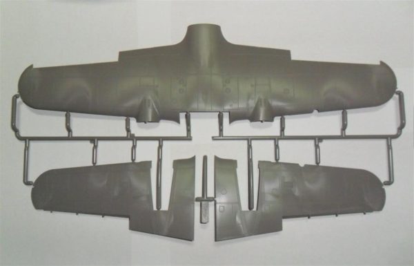 Do 215 B-5 WWII German Night Fighter Do 215 Maketi, ICM 48242 - Görsel 2