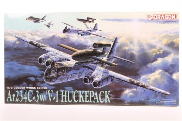 1/72 Ar234C-4 W/V-1 Huckepack Maketi, Dragon 5011