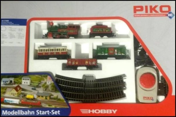 1/87 Starter Set X-Mas Loco W 3 Cars, Piko 57080