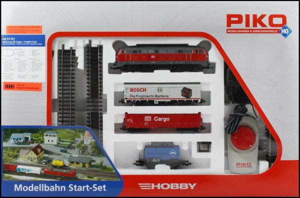 1/87 Starter Set Diesel Loco W Freight Cars, Piko 57151