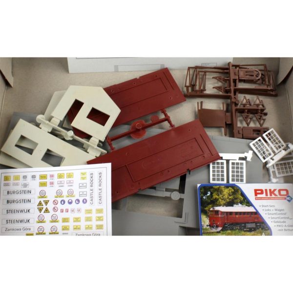 1/87 Burgstein Goods Depot, Piko 61824 - Görsel 2