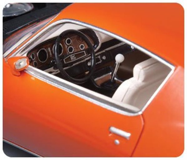 1/25 1970 1/2 Camaro Z28 Maketi, AMT Model 0635 - Görsel 2