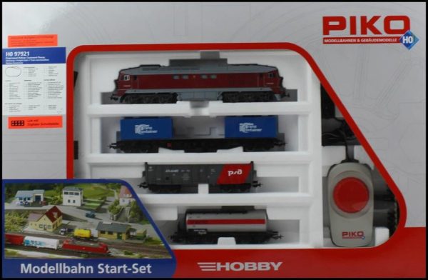 Szd Starter Set Br 130 With 3 Freight Cars, Piko 97921