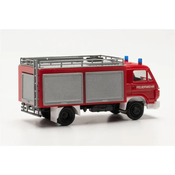 1/87 MAN G90 TLF 8/18 İtfaiye Aracı Küçük Araba Modeli, Herpa 097024 - Görsel 2
