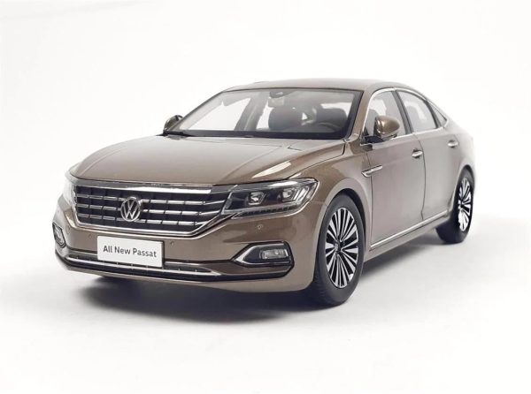 1/18 2019 Volkswagen Passat Altın Diecast Araba, Paudi Model 2534GL
