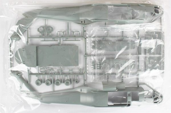 1/35 MH-60S HSC-9 Helikopter Maketi, Academy 12120 - Görsel 2