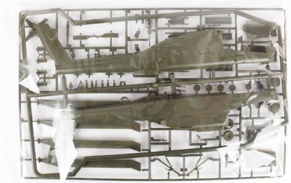 1/48 AH-64A Apache Helikopter Maketi, Academy 12262 - Görsel 2