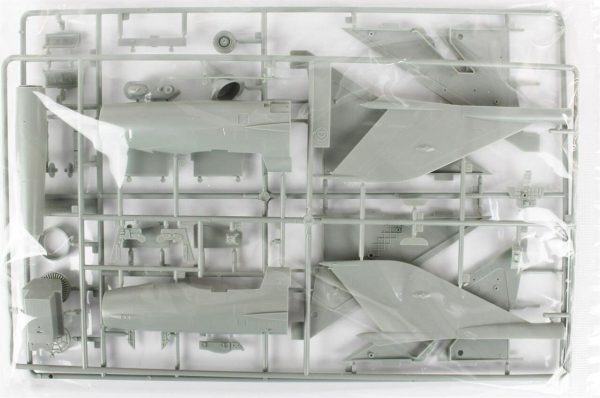 1/48 Sovyet MİG-21 Uçak Maketi, Academy 12311 - Görsel 3