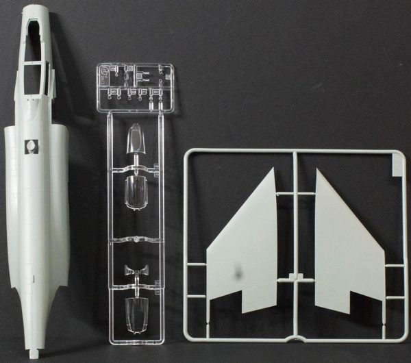 1/48 USN F-4N VMFA-531 Uçak Maketi, Academy 12315 - Görsel 2