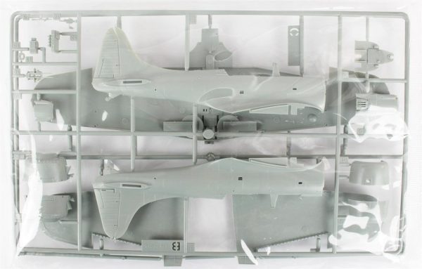 1/48 USN SBD-5 (Philippine Sea) Uçak Maketi, Academy 12329
