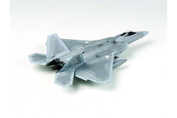 1/72 ABD Hava Kuvvetleri F-22 Uçak Maketi, Academy 12423 - Görsel 4