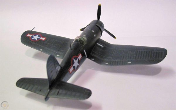 1/72 F4U-1 Corsair Uçak Maketi, Academy 12457 - Görsel 4