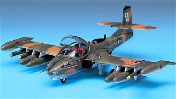 1/72 Cessna A-37B Dragonfly Uçak Maketi, Academy 12461 - Görsel 3