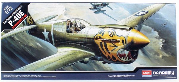 1/72 P-40E Warhawk Uçak Maketi, Academy 12468