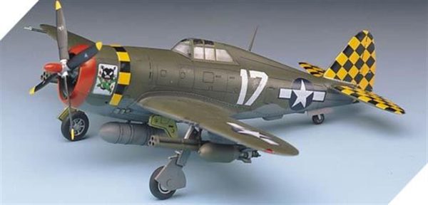 1/72 P-47D Thunderbolt (Razor Back) Uçak Maketi, Academy 12492 - Görsel 3