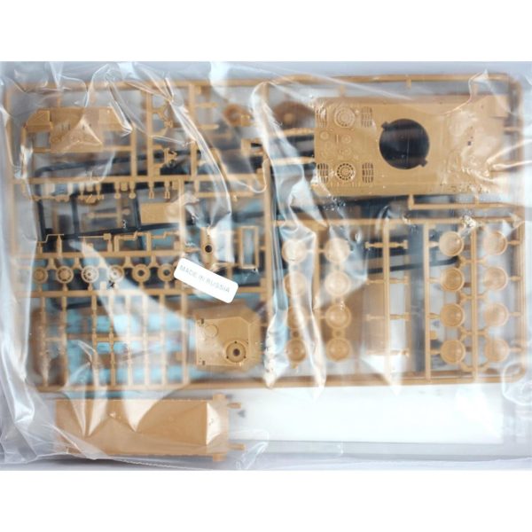 1/72 IL-2M & Panther D Special Edition Uçak ve Tank Maketi, Academy 12538 - Görsel 3