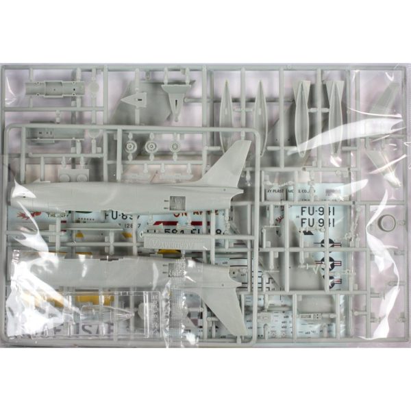 1/72 F-86F (Korean War) Special Edition Uçak Maketi, Academy 12546 - Görsel 2