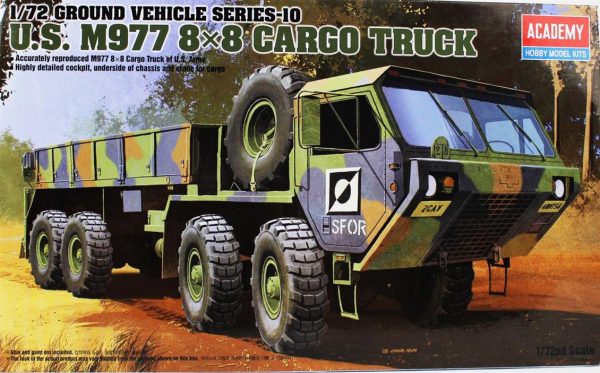 1/72 Amerikan Askeri Kamyon M997 8x8 Oshkosh Maketi, Academy 13412