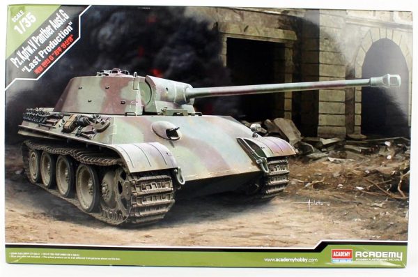 1/35 Panther Alman Orta Tankı (Versiyon G Son Üretim) Maketi, Academy 13523