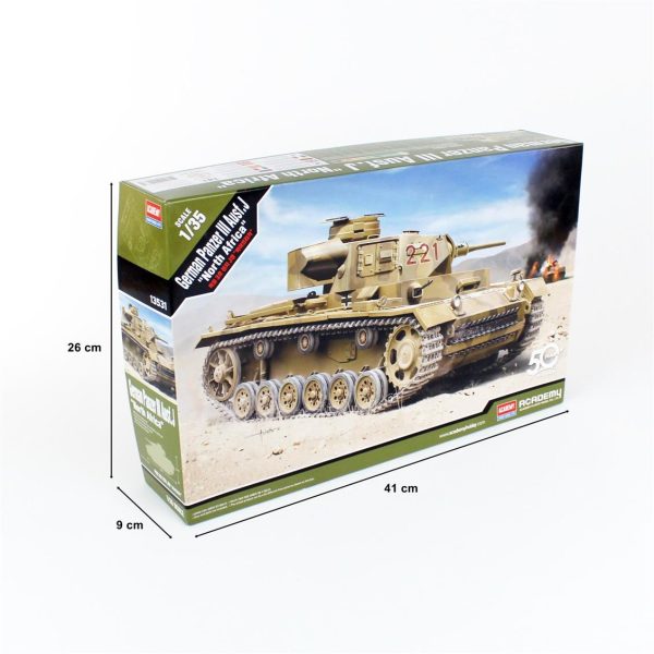 1/35 German Panzer III Ausf.J (North Africa) Tank Maketi, Academy 13531 - Görsel 2