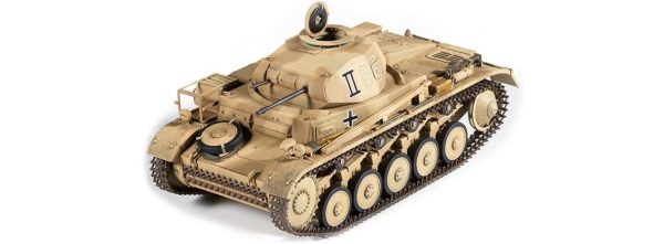 1/35 German Panzer II Ausf.F (North Africa) Tank Maketi, Academy 13535 - Görsel 2