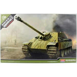 1/35 Sd.Kfz 173 Jagdpanther G1 Tank Maketi, Academy 13539