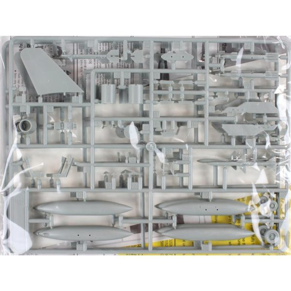 1/72 U.S. Navy F/A-18A Hornet Uçak Maketi, Academy 12424 - Görsel 3