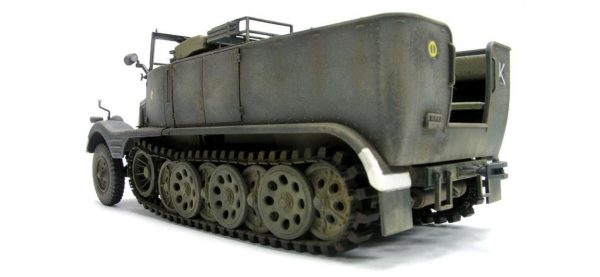 1/35 Sdkfz11 3 Ton Yarı Paletli Kamyon Maketi, AFV Club 35040 - Görsel 2