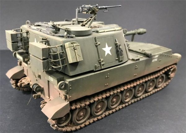 1/35 M108 105mm Kundağı Motorlu Tankı Maketi, AFV Club 35108 - Görsel 4