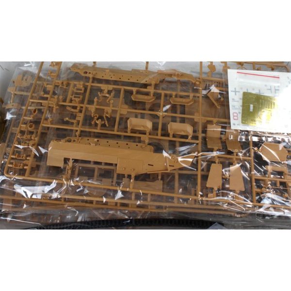 1/35 Sd.Kfz. 251/17 Lufwaffenausführung Tank Maketi, AFV Club 35118 - Görsel 2