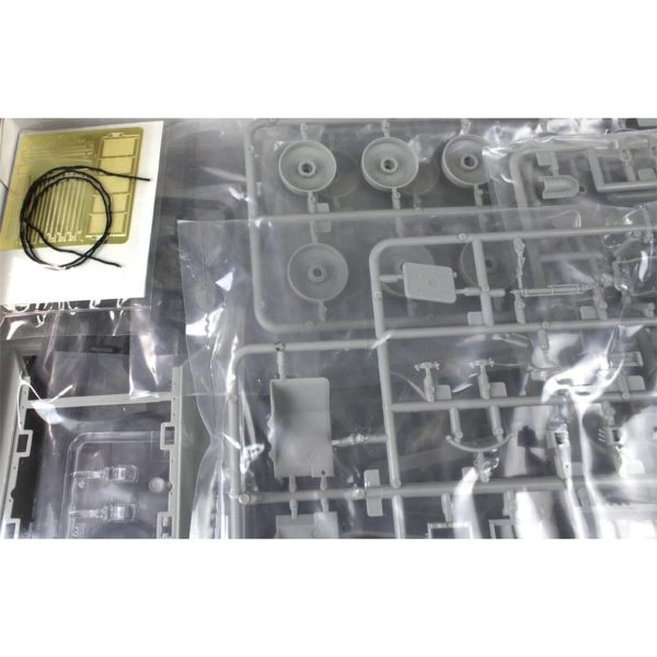 1/35 T34/85 Model 174 Factory Komple İç Detaylı Tank Maketi, AFV Club 35145 - Görsel 3
