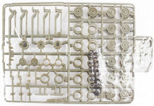 1/35 M109A6 HOWITZER Paladin Obüsü Maketi, AFV Club 35248 - Görsel 2