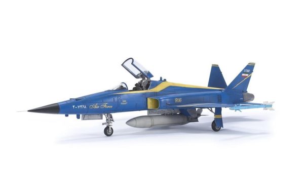 1/48 Iran Sawqeh-80 Savaş Uçağı Maketi, AFV Club AR48111 - Görsel 2