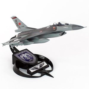 1/48 F-16 Pars Filo Savaş Uçağı Hazır Model, Akba Model