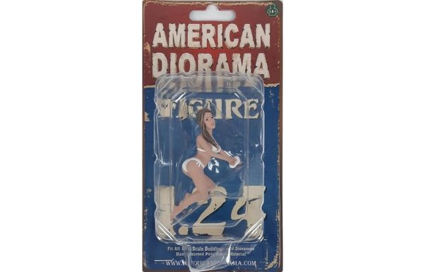 1/24 Araba Yıkayan Bikinili Kız (Jenny) Figürü, American Diorama 76363