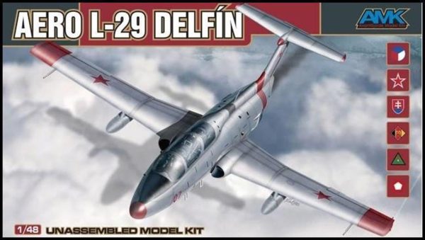 1/48 Rus L-29 Delfin Eğitim Uçağı Maketi, AMK Model 88002
