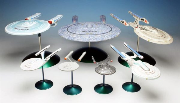 1/2500 Star Trek U.S.S. Enterprise Box Set (Snap) Uzay Aracı Maketi, AMT Model 0954 - Görsel 4
