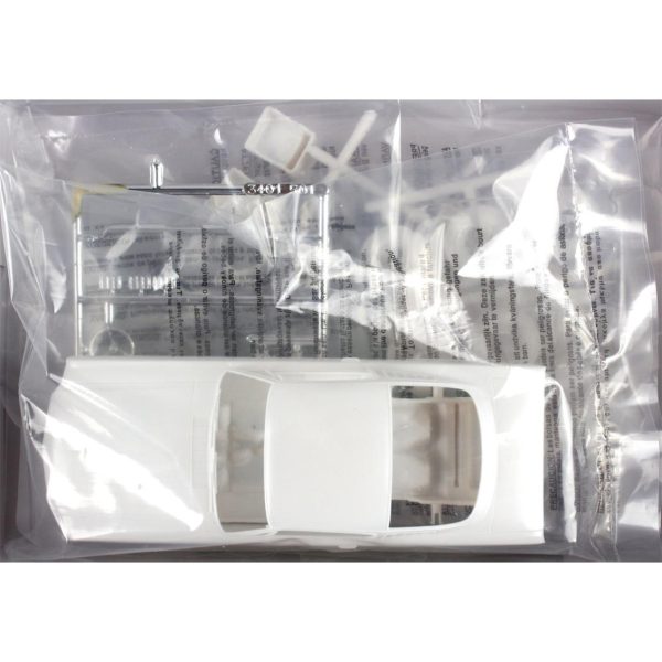 1/32 1965 Ford Mustang Fastback Araba Maketi, AMT Model 1042 - Görsel 2