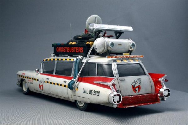 1/25 Ghostbusters Ecto-1 Araba Maketi, AMT Model 0750 - Görsel 2