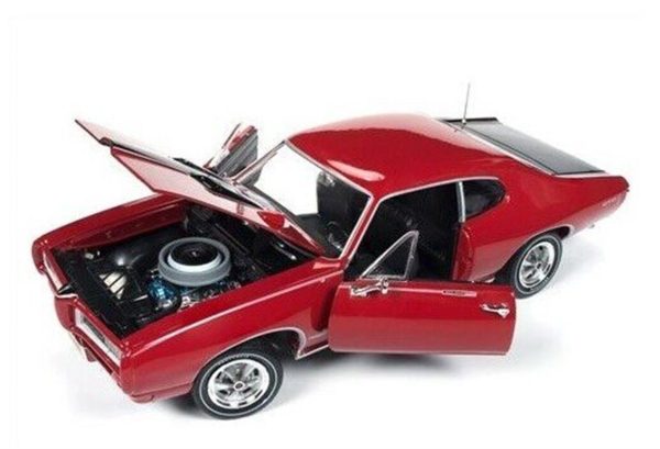 1/18 1968 Pontiac GTO Royal Bobcat Kırmızı-Siyah Diecast Araba, AutoWorld 1153 - Görsel 3
