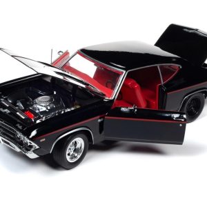 1/18 1969 Chevy Chevelle SS 396 Siyah Diecast Araba, AutoWorld 1190