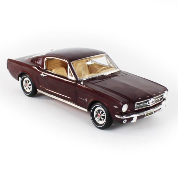 1/18 1965 Ford Mustang 2+2 Vintage Burgundy Diecast Araba, AutoWorld AMM1248