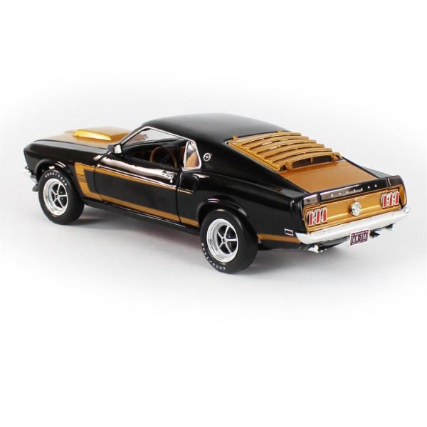 1/18 1969 Ford Mustang Boss 429 Fastback Raven Black w/Altın Diecast Araba, AutoWorld AMM1251 - Görsel 3