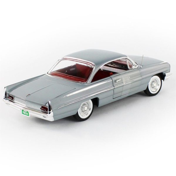 1/18 1961 Pontiac Catalina Hardtop (Class of 1961) Richmond Gray Diecast Araba, AutoWorld AMM1254 - Görsel 4
