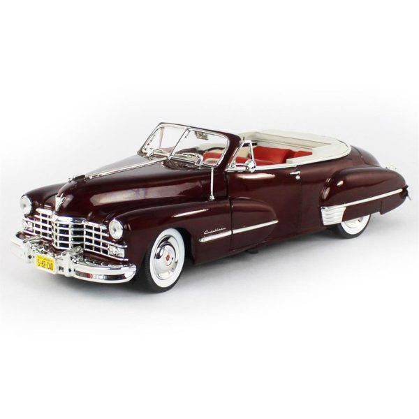1/18 1947 Cadillac Series 62 Cabriolet Burgundy Diecast Araba, AutoWorld AW273 - Görsel 2