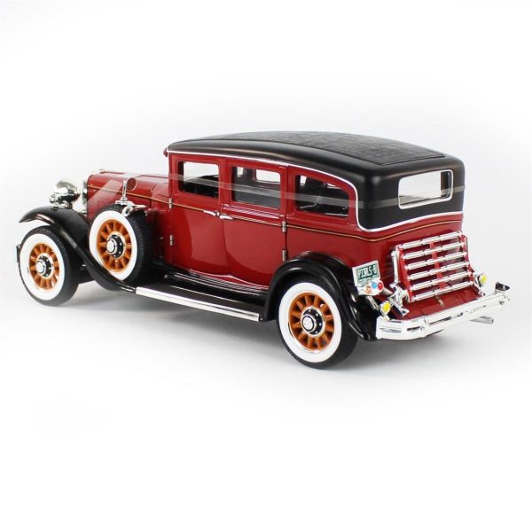 1/18 1931 Peerless Master 8 Sedan Red & Black Diecast Araba, AutoWorld AW284 - Görsel 3